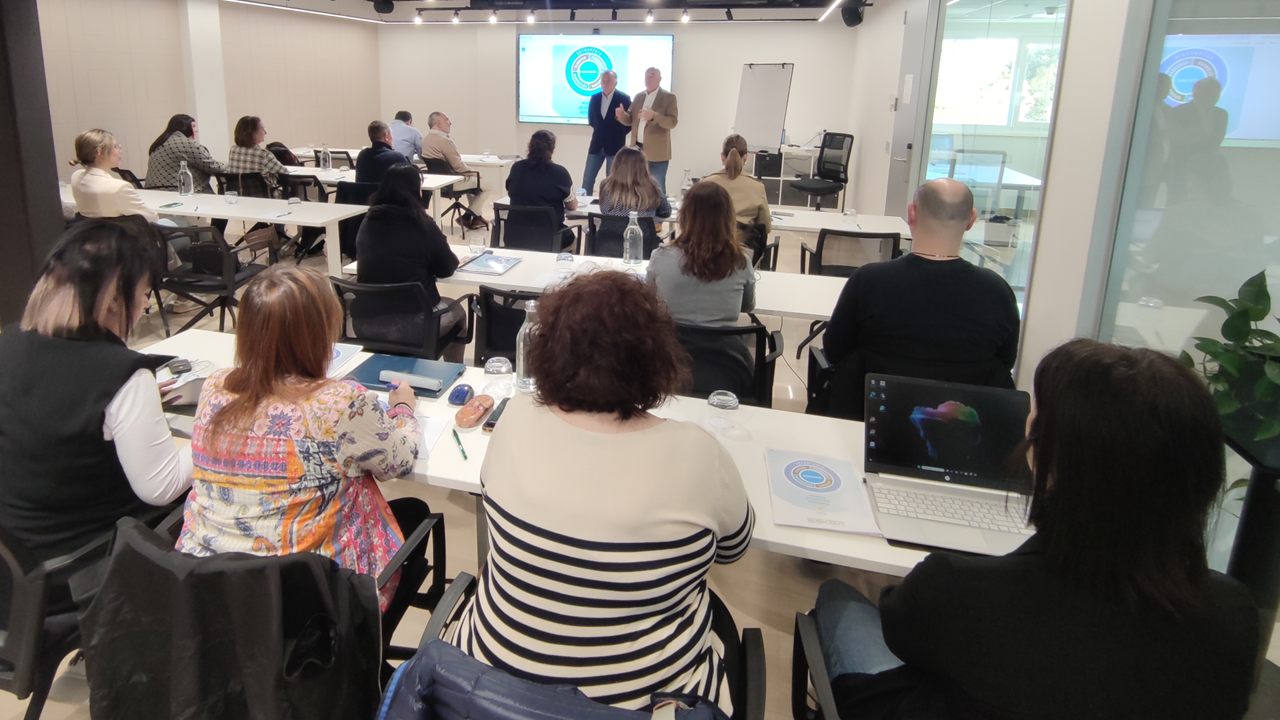 NUEVO CURSO SOBRE EL MODELO GESTIÓN AVANZADA