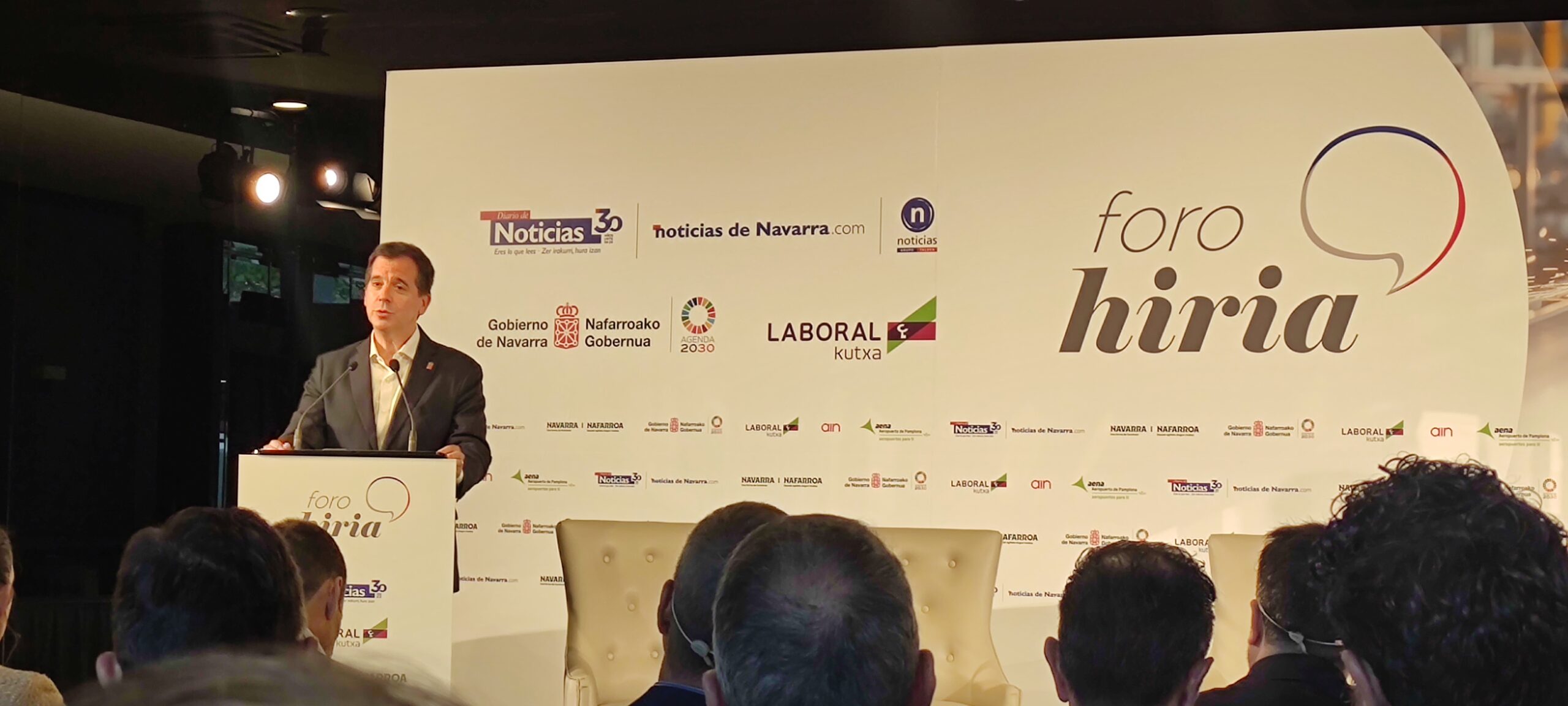 PARTICIPAMOS EN EL FORO HIRIA DE DIARIO DE NOTICIAS