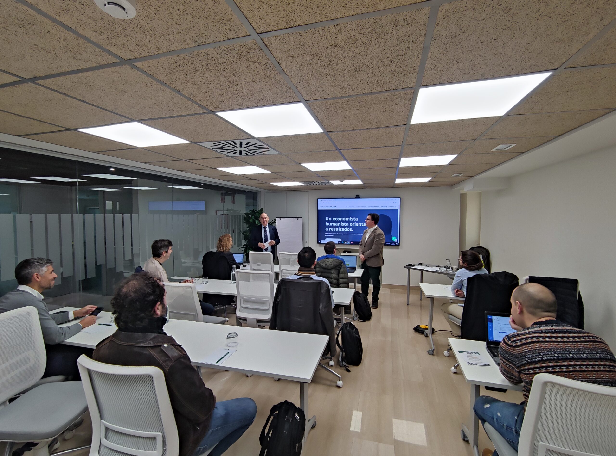 TALLER PRÁCTICO SOBRE ORGANIZACIÓN DEL DEPARTAMENTO COMERCIAL